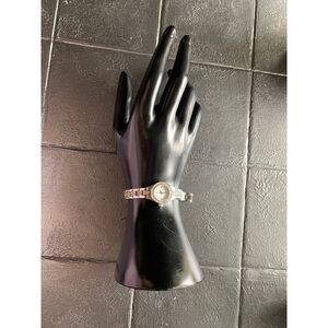 Dainty Crystal Women's fashion Watch, in Steel finish